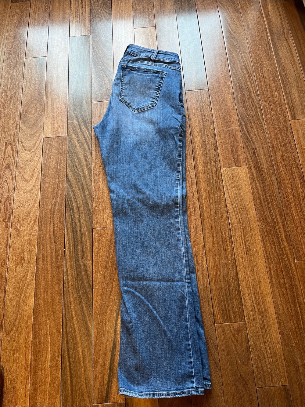 Silver Suki Jeans Wide Leg Denim in Dark Blue